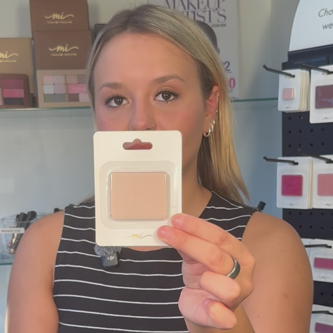 mipalette-media:HH10C7014:video:c9fc699331c5:53-HH10C7014__Pearl_Glow__video.mp4